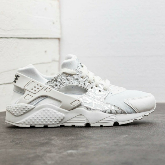 huarache trainers size 6